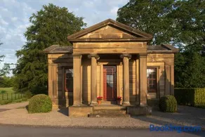 Low Lodge at Broughton Sanctuary - Image 2