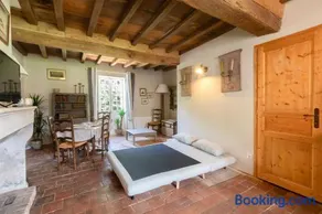 Cabana & La Maison du Père Amour - Image 1