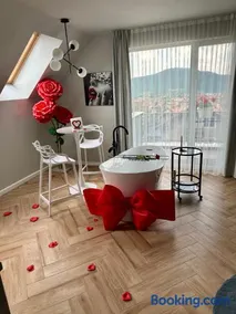 Студио с вана и гледка в "The House" с Термална зона - Image 1