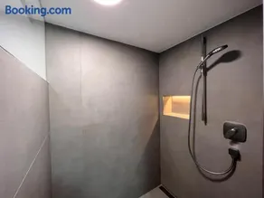 CR25 - more than a room - Image 3