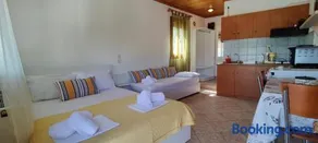 Stella House - Image 1