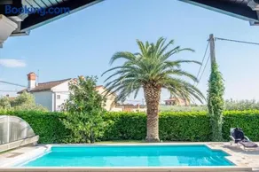 Villa Alberi with pool - Image 2