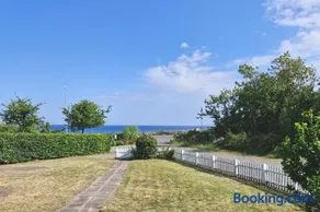 Lovely Holiday Flat Close To The Beach - Image 1