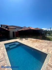 Chalé com Piscina & Área Gourmet - Image 1