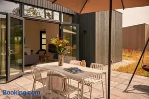 Dutchen Zeegser Duinen Suitelodges - Image 2