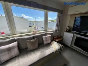 Weymouth Bay Haven, Preston Road - Image 3