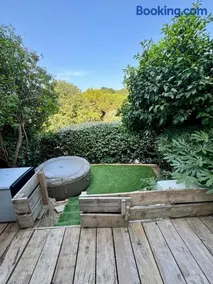 Grimaud 2 chambres Jacuzzi terrasse - Image 2