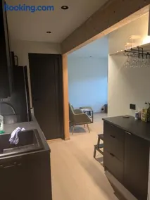 Apartment in the middle of the city center in a quiet street - Image 5