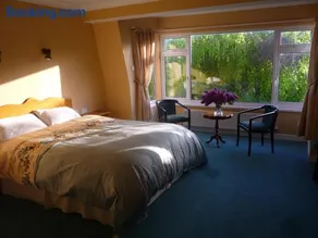 Diamond Hill Country House - Image 2
