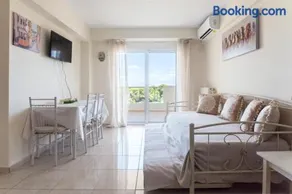 Lovely Apartment Xylokastro 4th Floor - Image 1