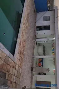 Marina's - Image 4
