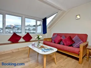 Pilgrims Cottage - Image 1