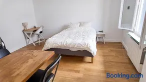 Cozy studio - Video projector and close to Paris - Image 3