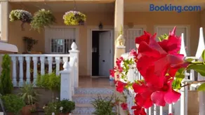 La Zenia Holiday Home - Image 1