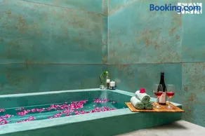 StayVista's Lazy Mango - 2BHK Villa with Plunge Pool & Bathtub - Image 1