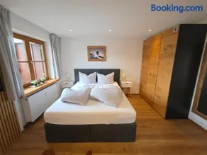 Phils Apartment - Image 2