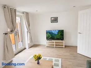 Cosy Bidston - Image 2