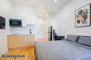 Weekly cozy Studio For 2 Guest With Free parking - Image 1