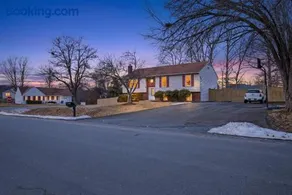 3bed and 2bath with big backyard quantico Stafford VA home - Image 2