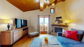 No 8 Bed & Bar - Image 3
