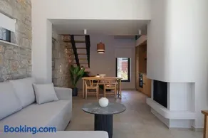 Revello Villas - Image 2