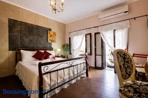 Room Honeymoon - Image 4