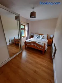 Lovely ballina townhouse - Image 3