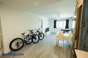 Mountain Home - Image 4
