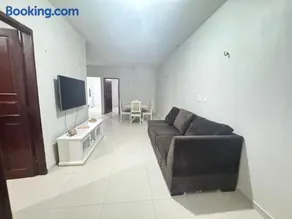 Casa com Suíte e Ar Condicionado 200mts da praia - Image 1
