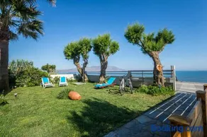 Big Blue Villa in Kisamos, 10 meters from Sea - Image 4