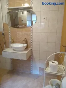 Gréti Apartman - Image 5