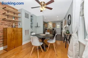 Adorable Historic Downtown Row House - Image 2