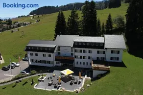 Hotel Cristal Flumserberg - Image 2
