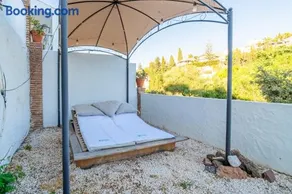 Cubo's Casa Mediterranea BBQ & Terrace - Image 3