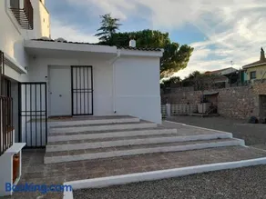 DJM Palms - Shared Casa Rural - Casa Rural Compartida - No es una casa privada - Image 3