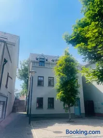 Ballina Town Centre Duplex Apartment - Image 3