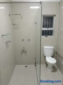 Cape Town 5 bedroom house Belhar - Image 2
