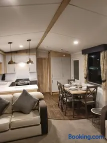 Hillingworth's Hot Tub Retreat - Lochmaben - Image 4