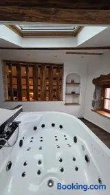 Loft Unique Romantique & Balnéothérapie - Image 3
