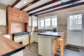 4 Bed in Sleights oc-wa308 - Image 2