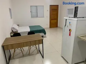 Loft PARIS para Casais, em Iguaba Grande, Centro , 150 metros da praia, até 3 pessoas - Image 1