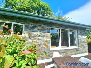 Parada Cottage at Crackington Haven, near Bude and Boscastle, Cornwall - Image 2