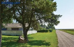 Three-Bedroom Holiday Home In Humble - Image 2