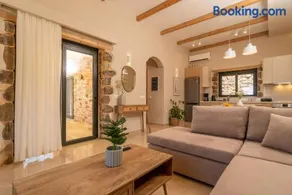 Aoria Villas - Image 1