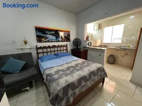 Apartamento Charmoso com Ótima Localização - Image 5
