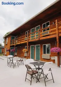 Okoboji Lodge - Image 1