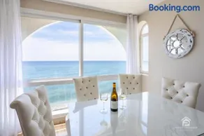 Apartment AGUAMARINA on the beach front - Image 3