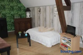 Suite dans les dépendances du Château - Image 4
