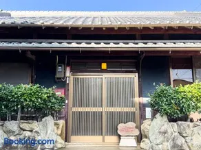ギャラリー宿　INNAHOUSE ANDAGALLERY - Image 1