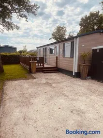 Chalet tussen Zee en Meer - Image 1